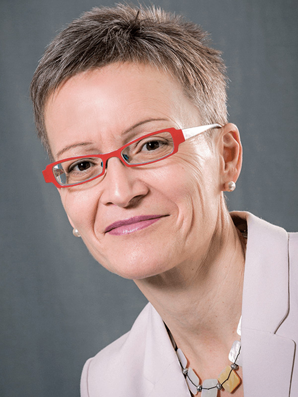 Dr. Regine Komoß